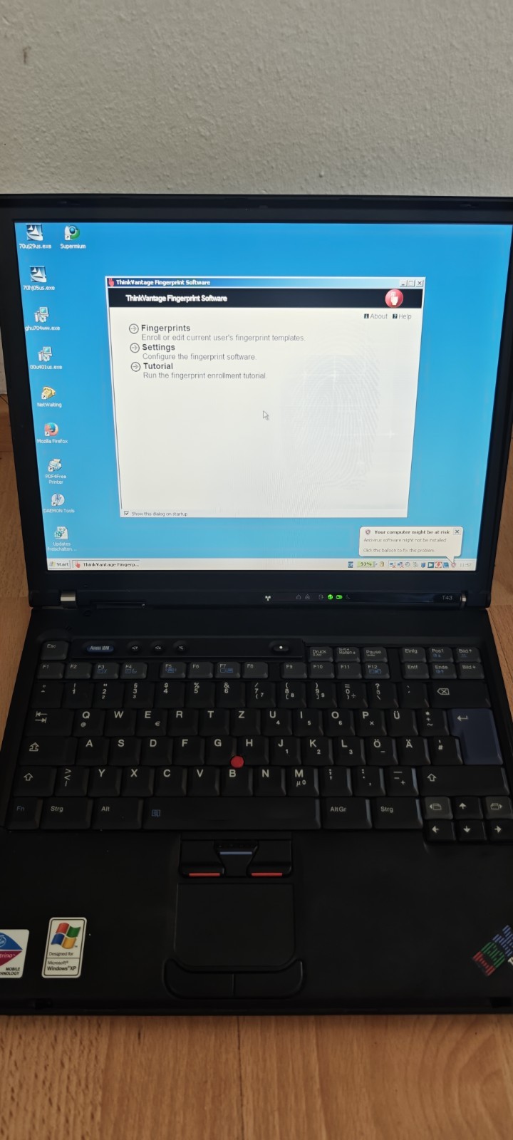 IBM ThinkPad T43 | Pentium M 1.86GHz | 1GB RAM | 40GB HDD | Win XP | Docking
