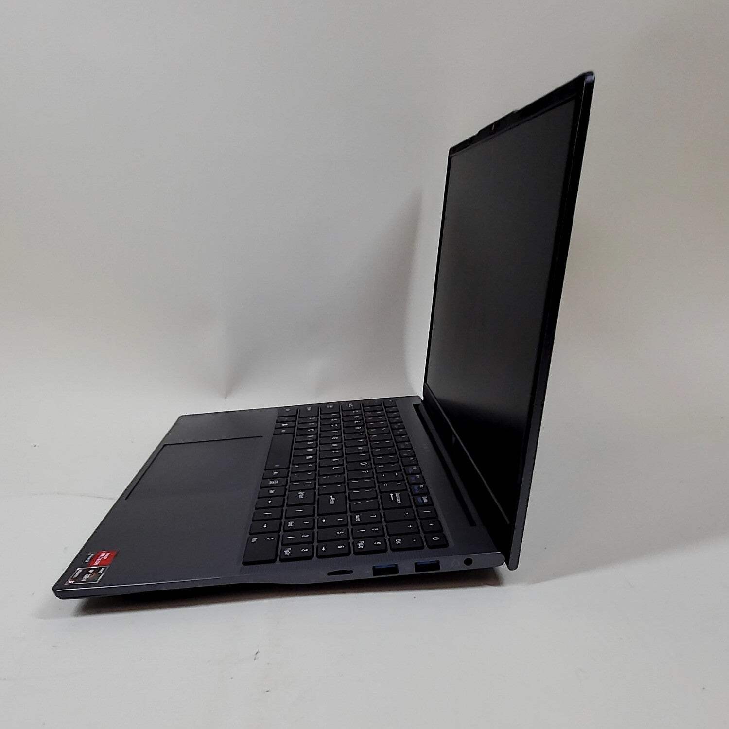 Acemagic LX15PRO LX15PRO 15.6″ Ryzen 5 7430U 2.3GHz 32GB RAM 512GB SSD