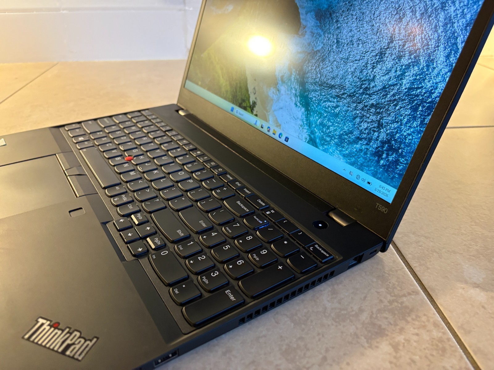 Lenovo ThinkPad T590 i7-8565U 16GB RAM 512GB SSD Windows 11 Pro 15.6″ Laptop