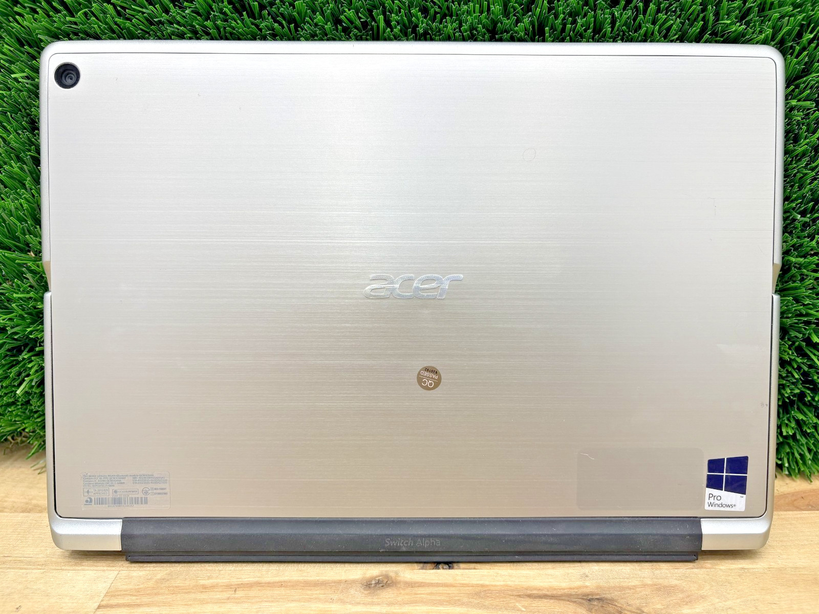 Acer Switch SA5-271P Intel i7-6th Gen 2.50GHz 8GB RAM 256GB SSD Windows 11 Pro*