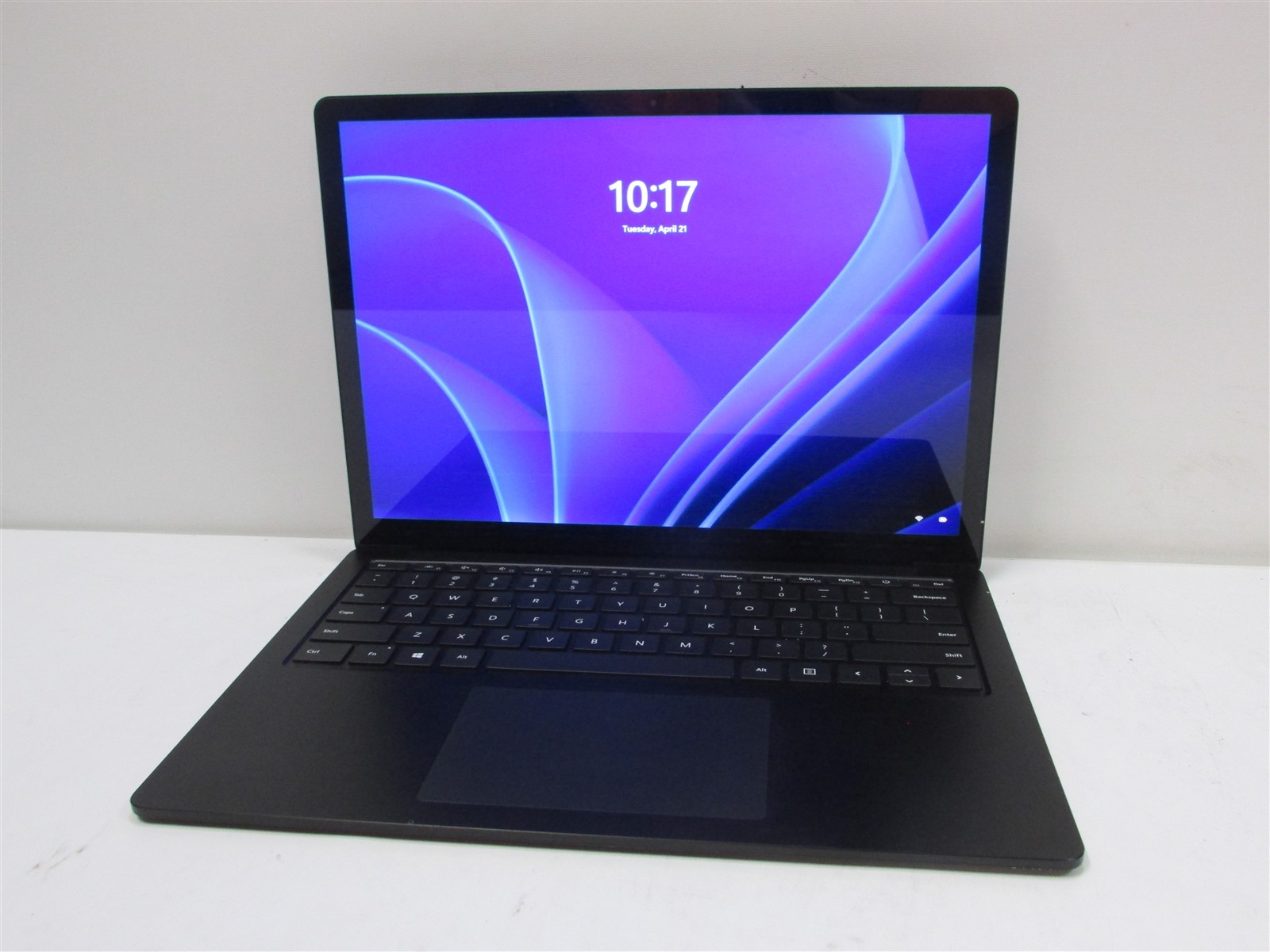 Microsoft Surface Laptop 4 1951 i7-1185G7 3.0GHz 16GB RAM 256GB 13.5″ Win 11 Pro