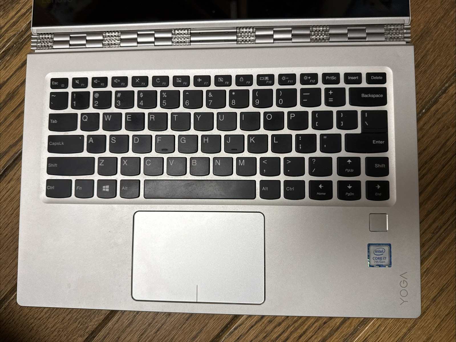 Lenovo YOGA 910-13ikb i7-7500U 8GB For Parts No SSD