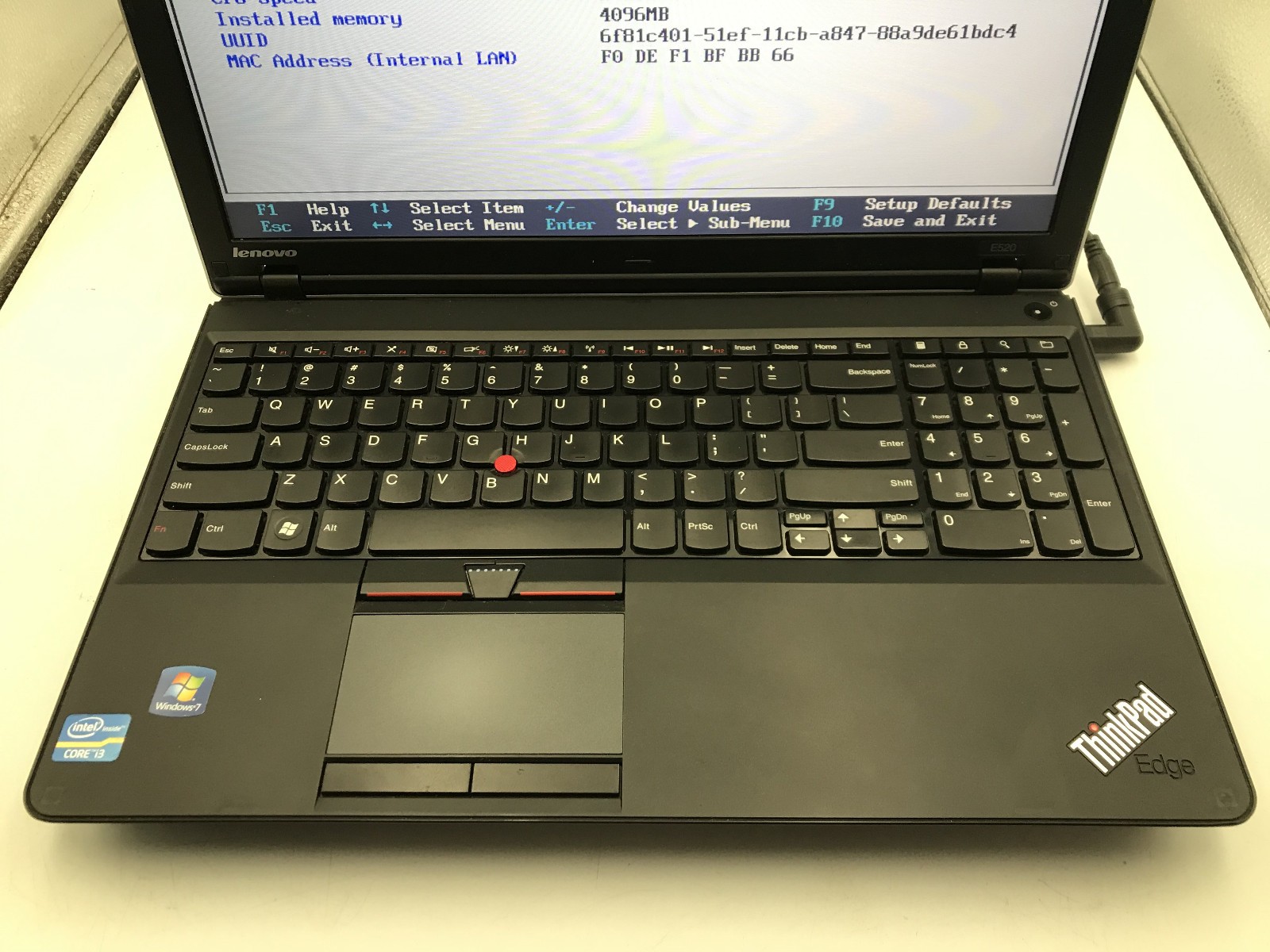 LENOVO THINKPAD E520 – BOOTS TO BIOS – INTEL I3 2350M – NO RAM – 15″ – READ -BB