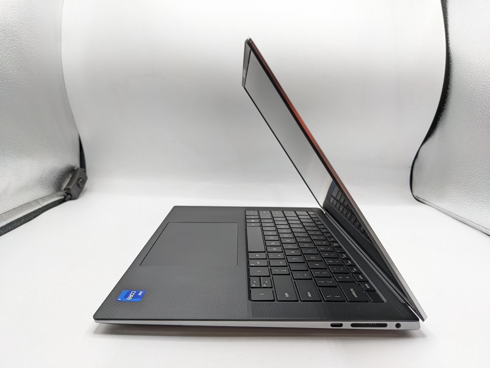 DELL PRECISION 5560 15.6″ i7 2.50GHz 16GB RAM 512GB SSD – Grade D