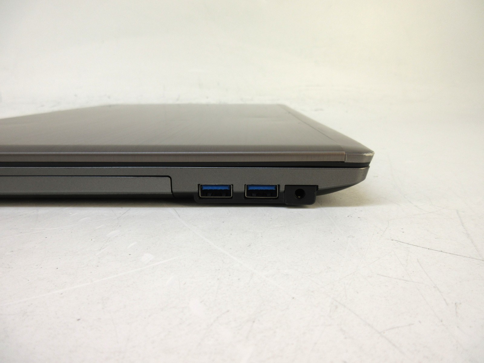 Toshiba Tecra Z50-C Laptop – Core i5-6300U 2.40GHz, 8GB RAM, 256GB SSD