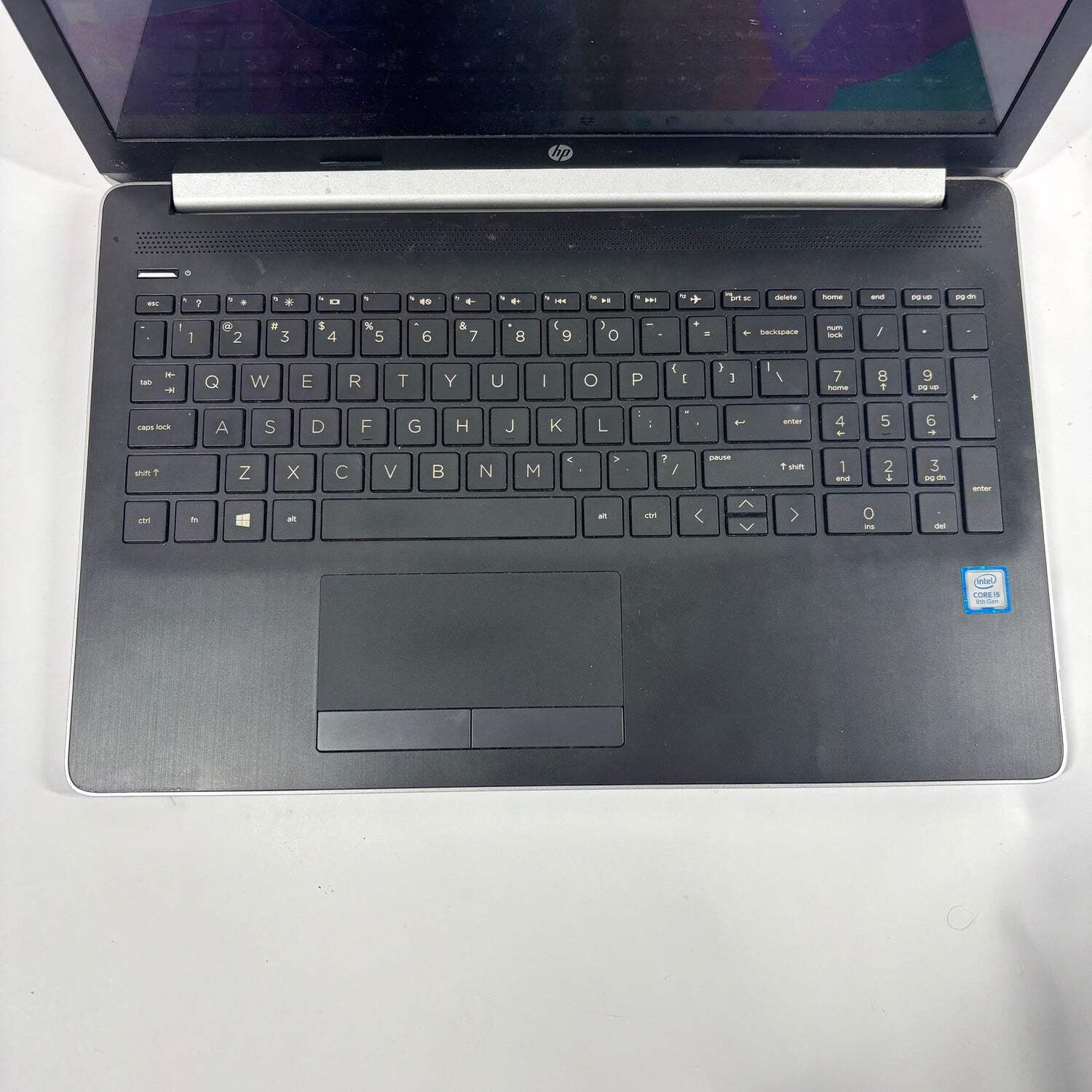 HP WIN 10 Home 15-DA0053WM 15.6″ i5-8250U 1.6GHz 4GB RAM 1TB SSD