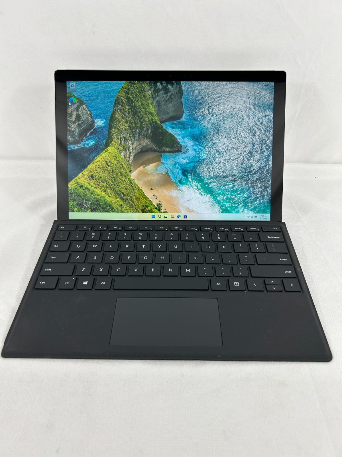 Microsoft Surface Pro 7 12.3″| i7-1065G7 | 16GB RAM | 256 GB NVMe | W11Pro