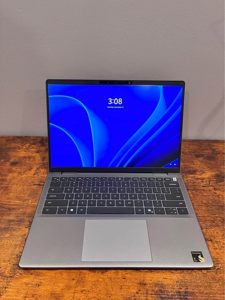 Dell Latitude 7455 Laptop 14” QHD+ Touchscreen Win 11 Snapdragon X Elite 32GB