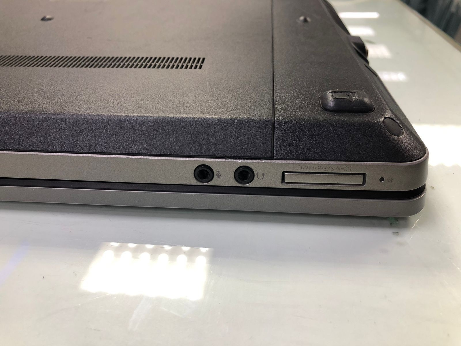 HP ProBook 4530s i3 8GB RAM – No HDD – Powers On – Untested Display – AS-IS