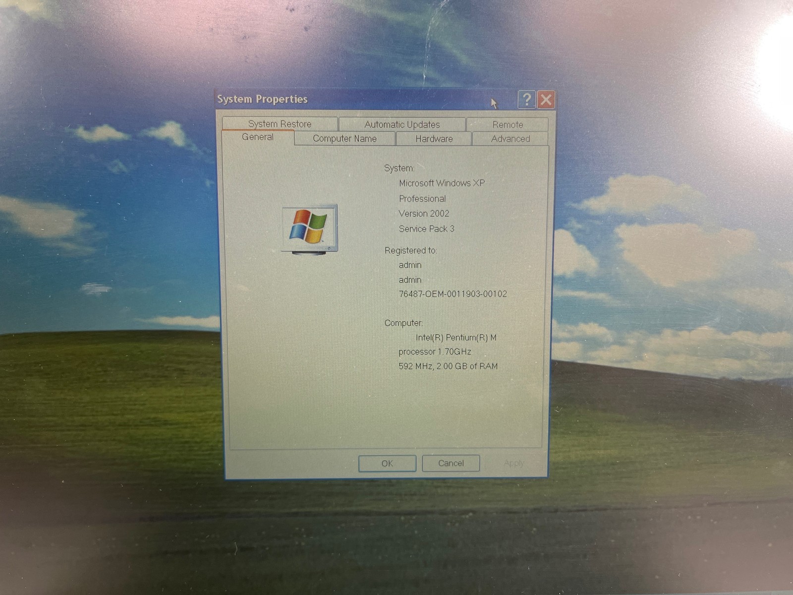 Dell Latitude D800 WinXP Pentium M 1.70GHz 2 GB 40GB 15.4″ 1920×1200