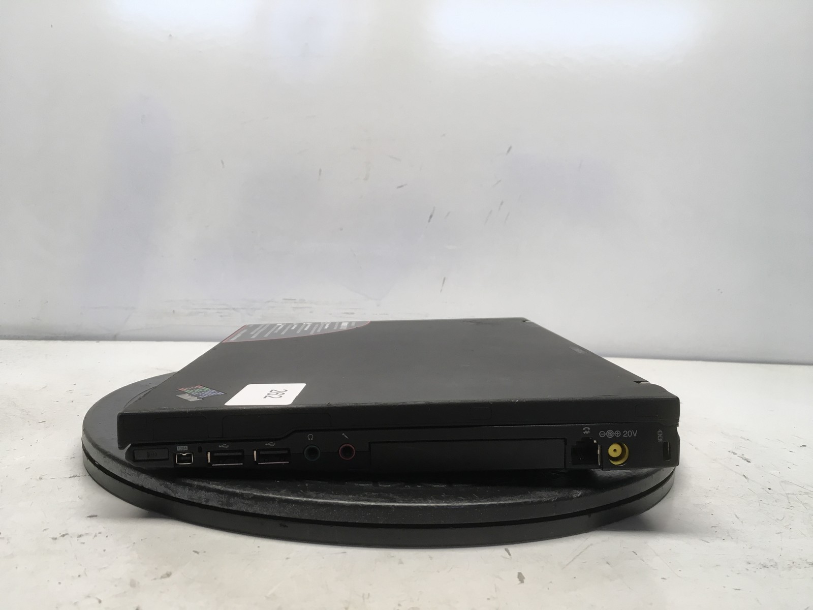 IBM ThinkPad X60 Intel T2300 1.66GHz 512 MB NO HDD NO BATT