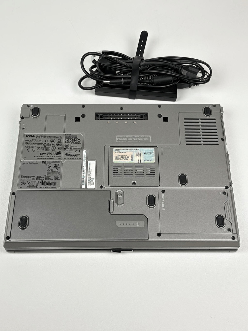 Dell Latitude D830 Duo 2.0GHz WinVista Laptop 2.5GB RAM 320GB CD/DVD w/Charger
