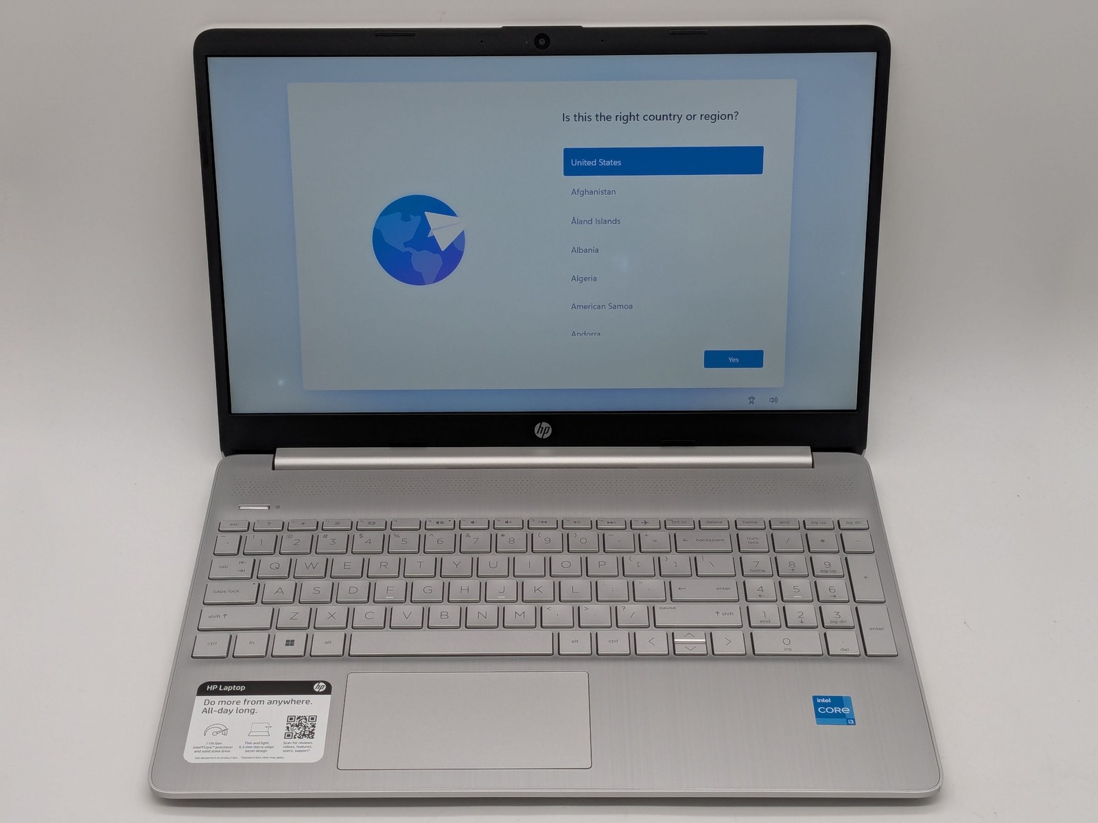 HP Laptop 15-dy2702dx 15″ HD Touch I3-1115G4 256GB SSD 8GB W11 Webcam