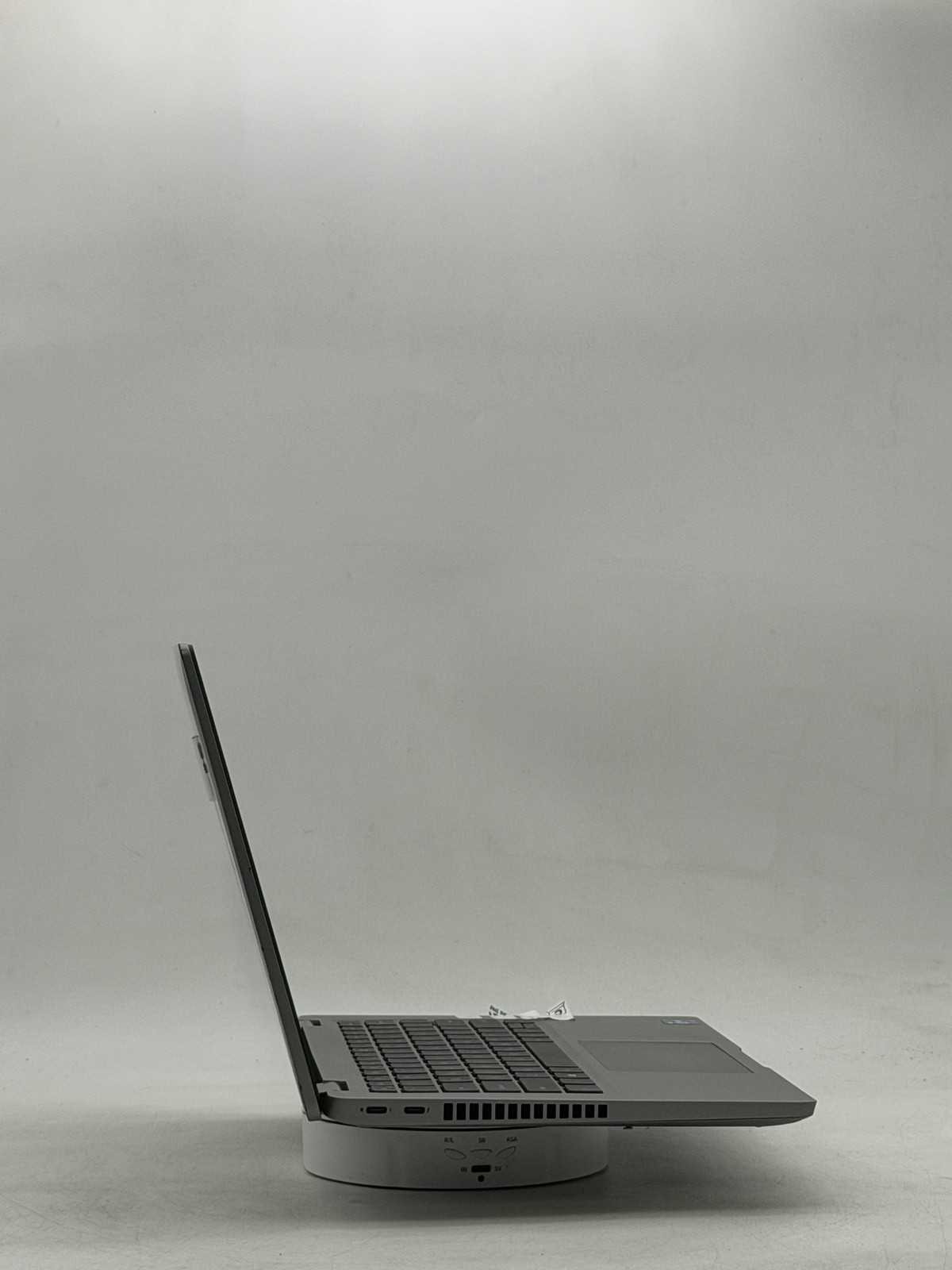 Dell Latitude 5420 14″ 16GB 128GB i7-1185G7 NO OS READ