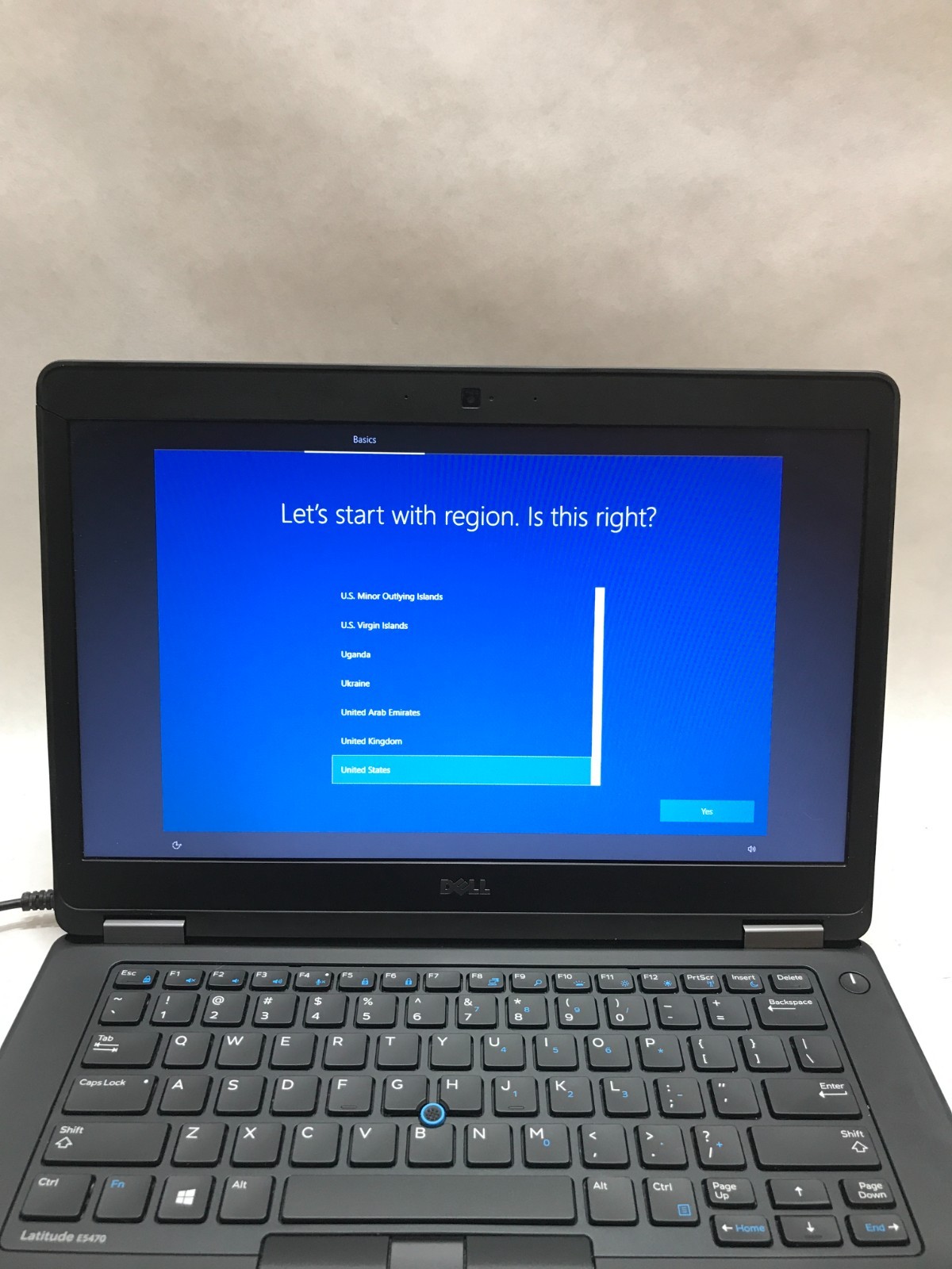 Dell Latitude E5470 14″ i5-6300U 4GB RAM 128GB SSD WIN 11 C-Grade NO BATT!! – DW