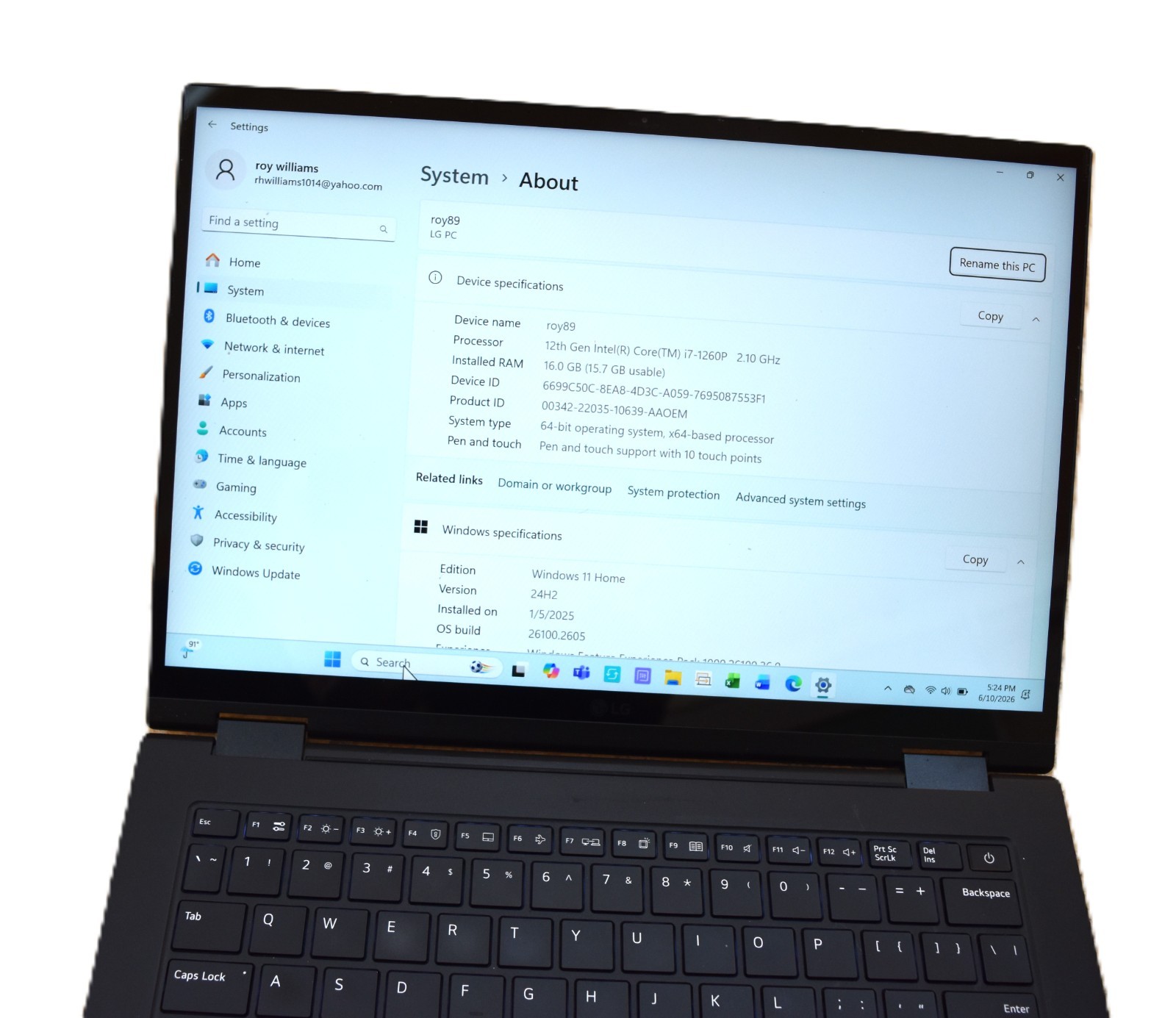LG Gram thin and light 14 inch 2-in-1 touch 12th gen laptop in excellent cond