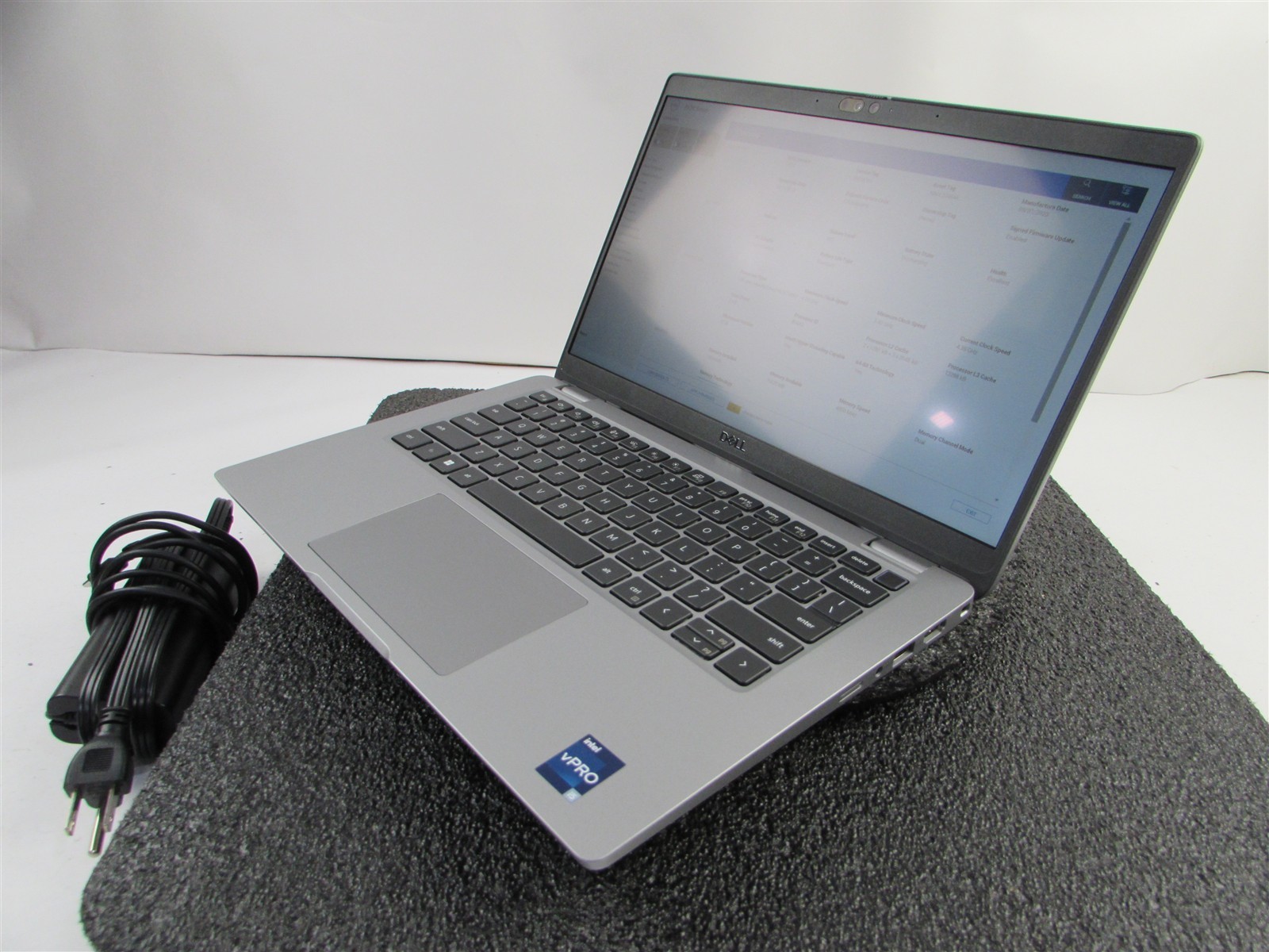 DELL LATITUDE 5340 1920X1080 FHD TOUCHSCREEN I5-1345U 512GB SSD 16GB RAM NO O.S
