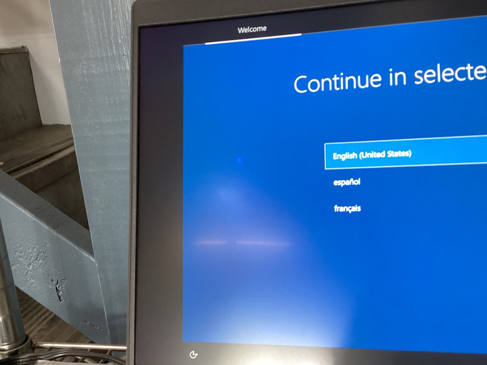 Dell (8RDC4) Latitude 5420 14″ FHD i5-1145G7 2.6GHz vPro 8GB 256GB SSD W10P