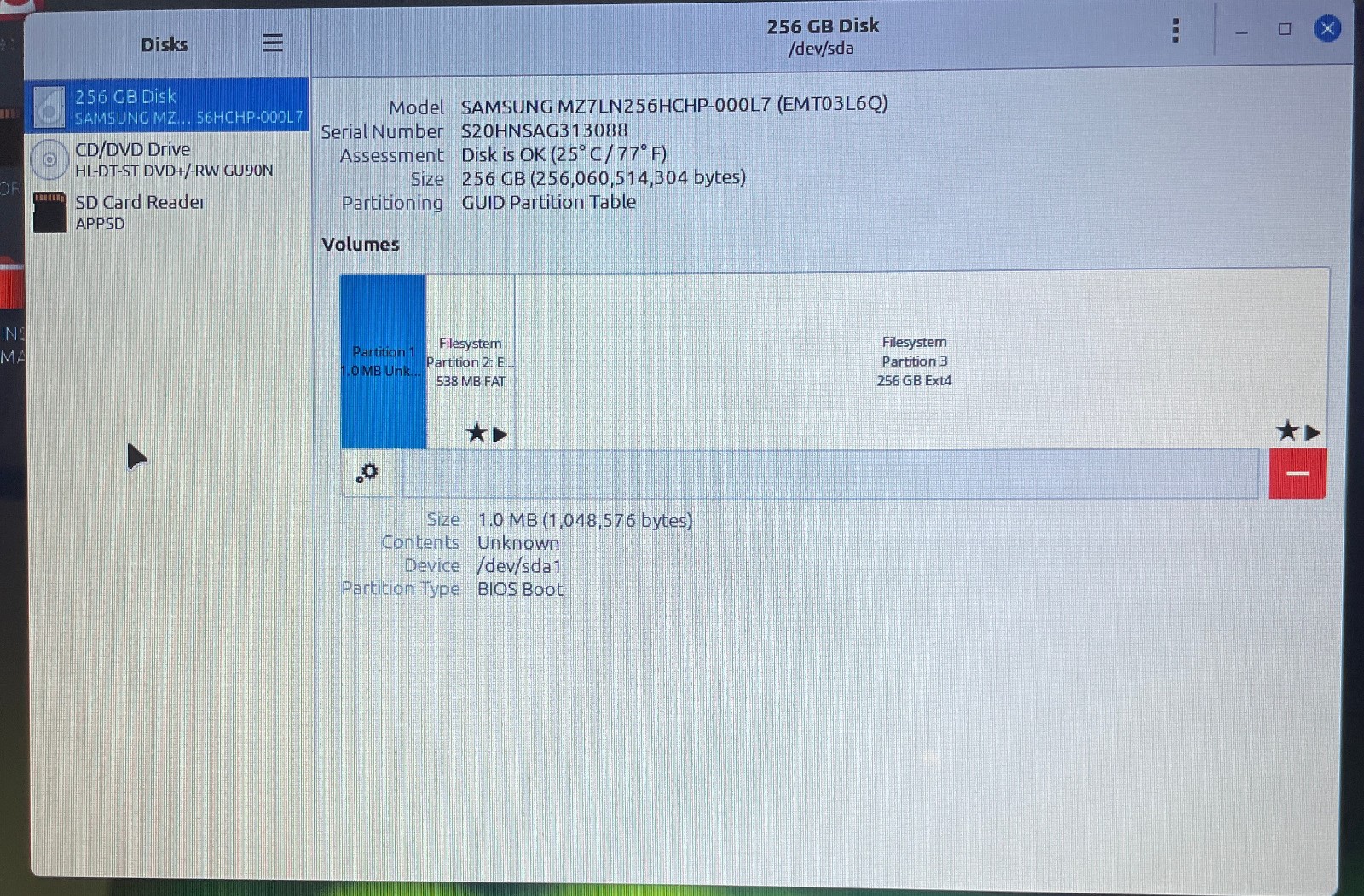 DELL INSPIRON 15-3537 Laptop 15″ i3 256gb+1tb Linux Mint 22.3-extras-15