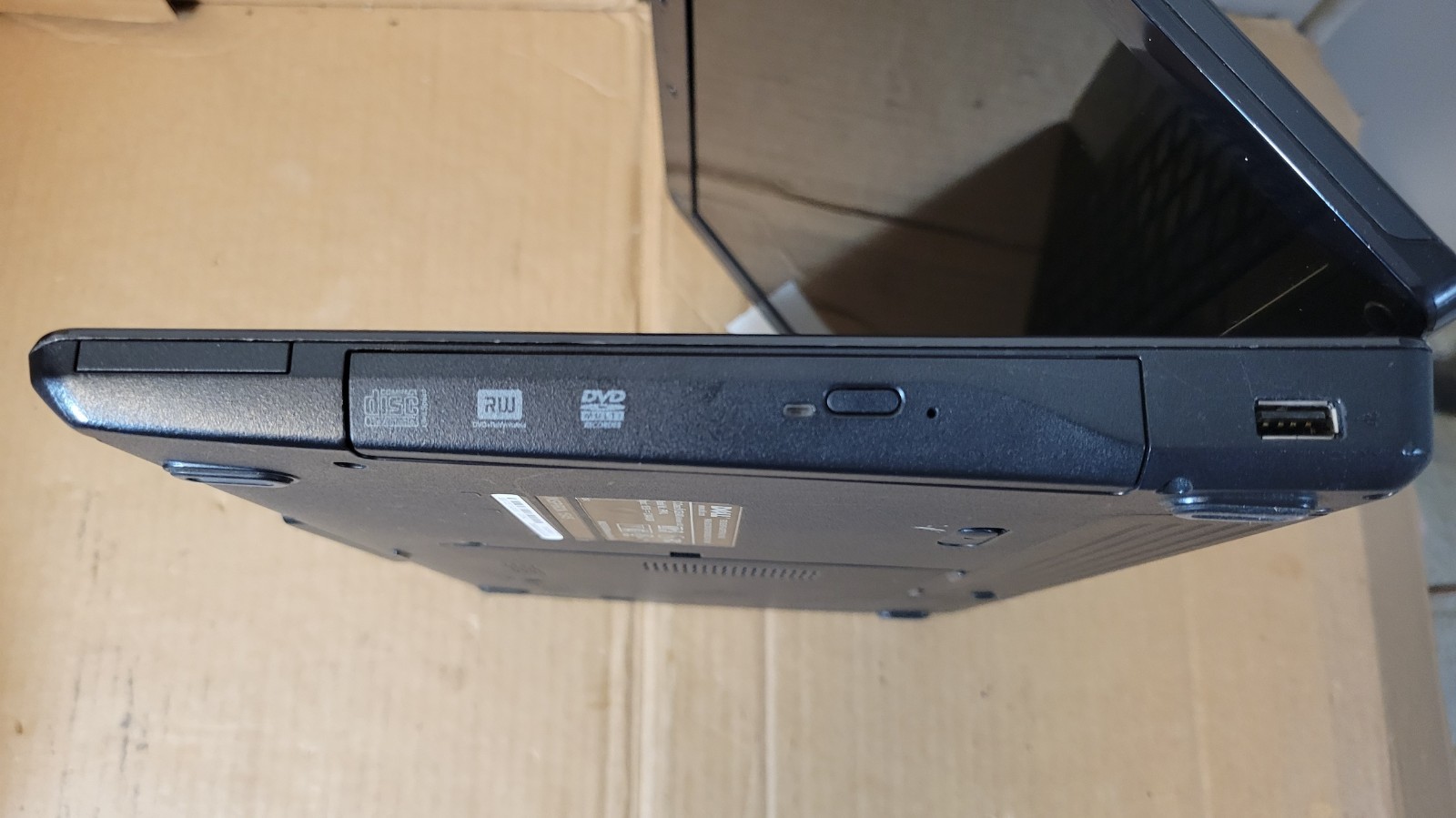Dell Inspiron 1545 15.6″ Laptop Pentium T4400 2GHz 8GB RAM 500GB HDD Win 10