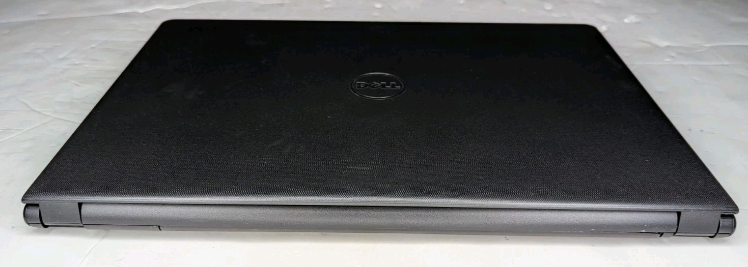 Dell Inspiron 3567 15.6″ Core i3-7130U 2.70GHz 12GB RAM 128GB SSD Windows 11