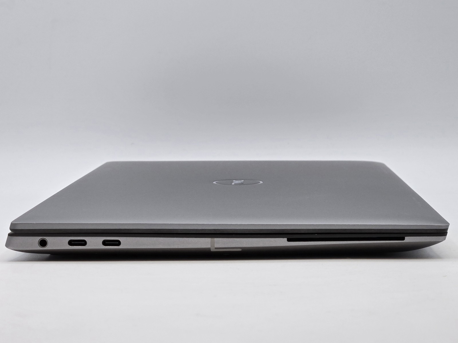 Dell Precision 5480 14″ 2560 x 1600 Touch I7-13800H 1TB 32GB W11P RTX A1000