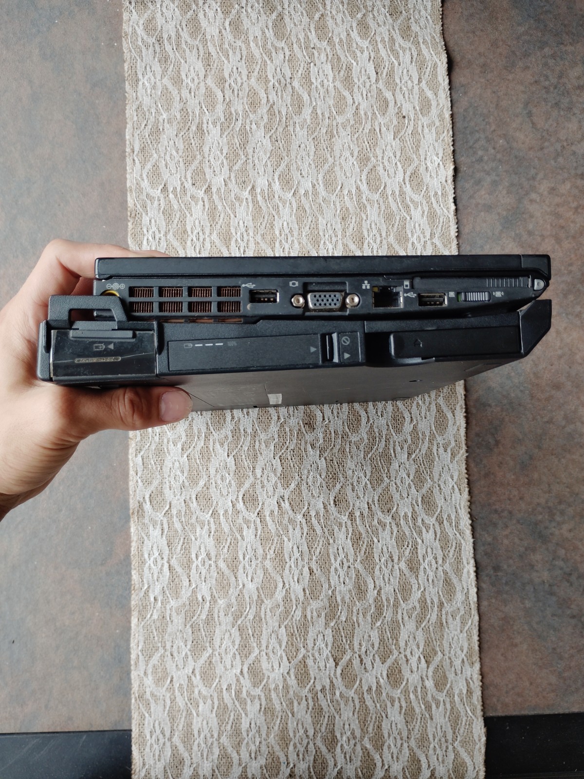Lenovo ThinkPad X200 12.1in Read Description