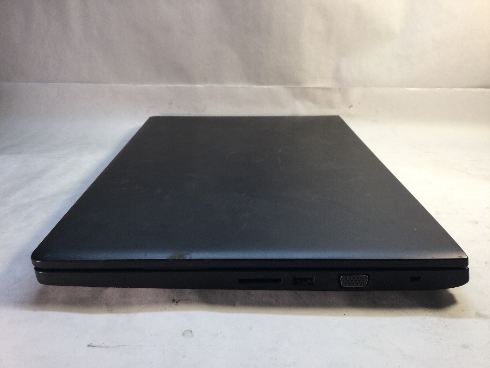 Dell Latitude 3570 15″ Laptop Intel Core i7 6th Gen -DOES NOT POWER. -MZ