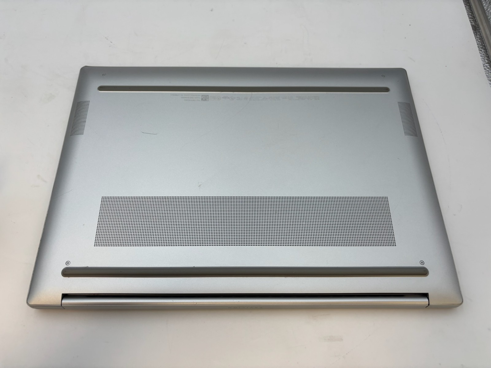 HP Pavilion 16-af0010nr 16″ 512 GB SSD 8 GB RAM Ultra 5 125U Windows 11 Home