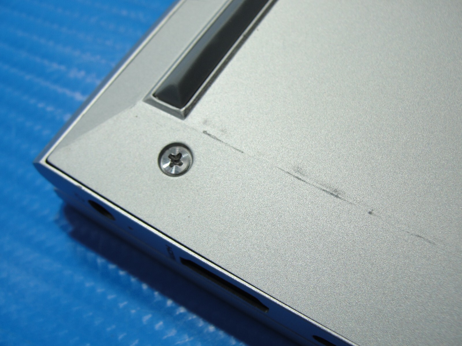 HP EliteBook 840 G7 FHD Core i7-10610U 1.8GHz 8GB 256GB SSD + Charger original
