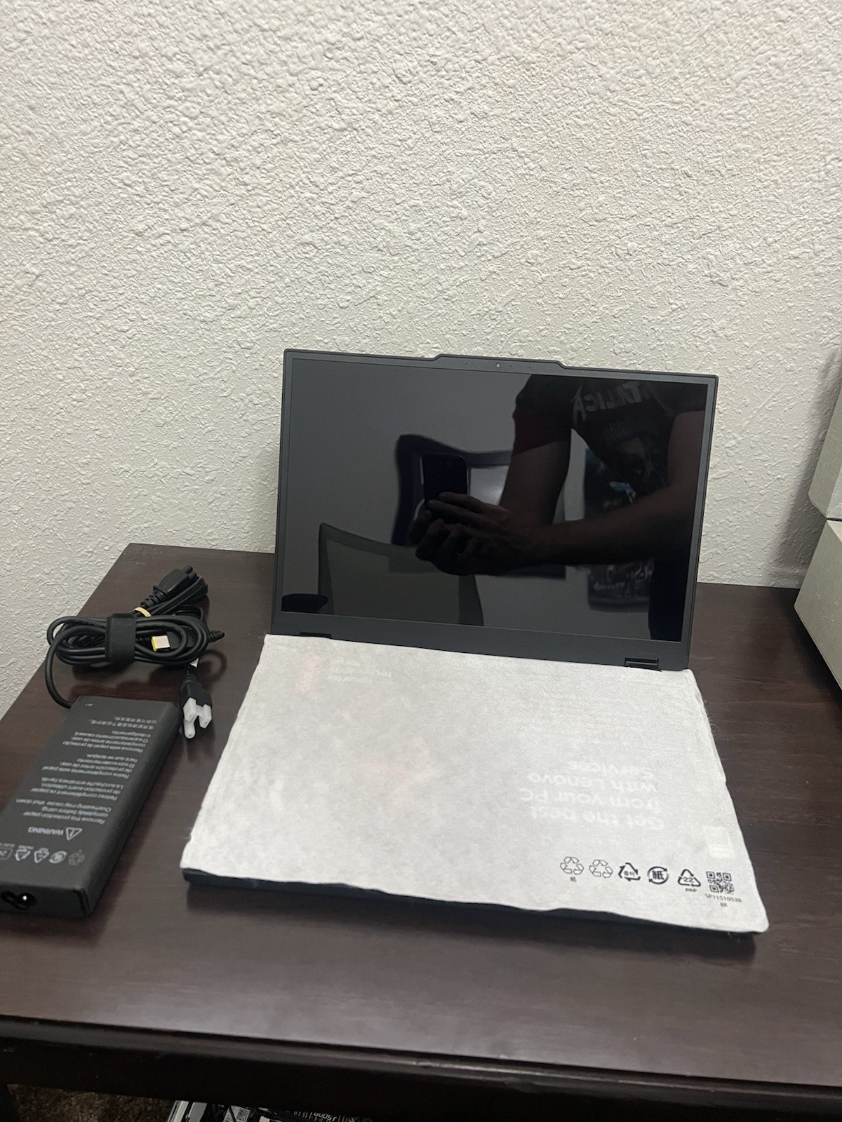 NEW Lenovo Legion 5 OLED 15IRX10 RTX 5070 i7-14700HX 16GB RAM 1TB 165Hz Laptop