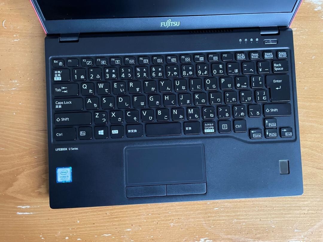 Ultra-thin, ultra-light, large-capacity SSD Office 2021, etc. Fujitsu LIFEBOOK