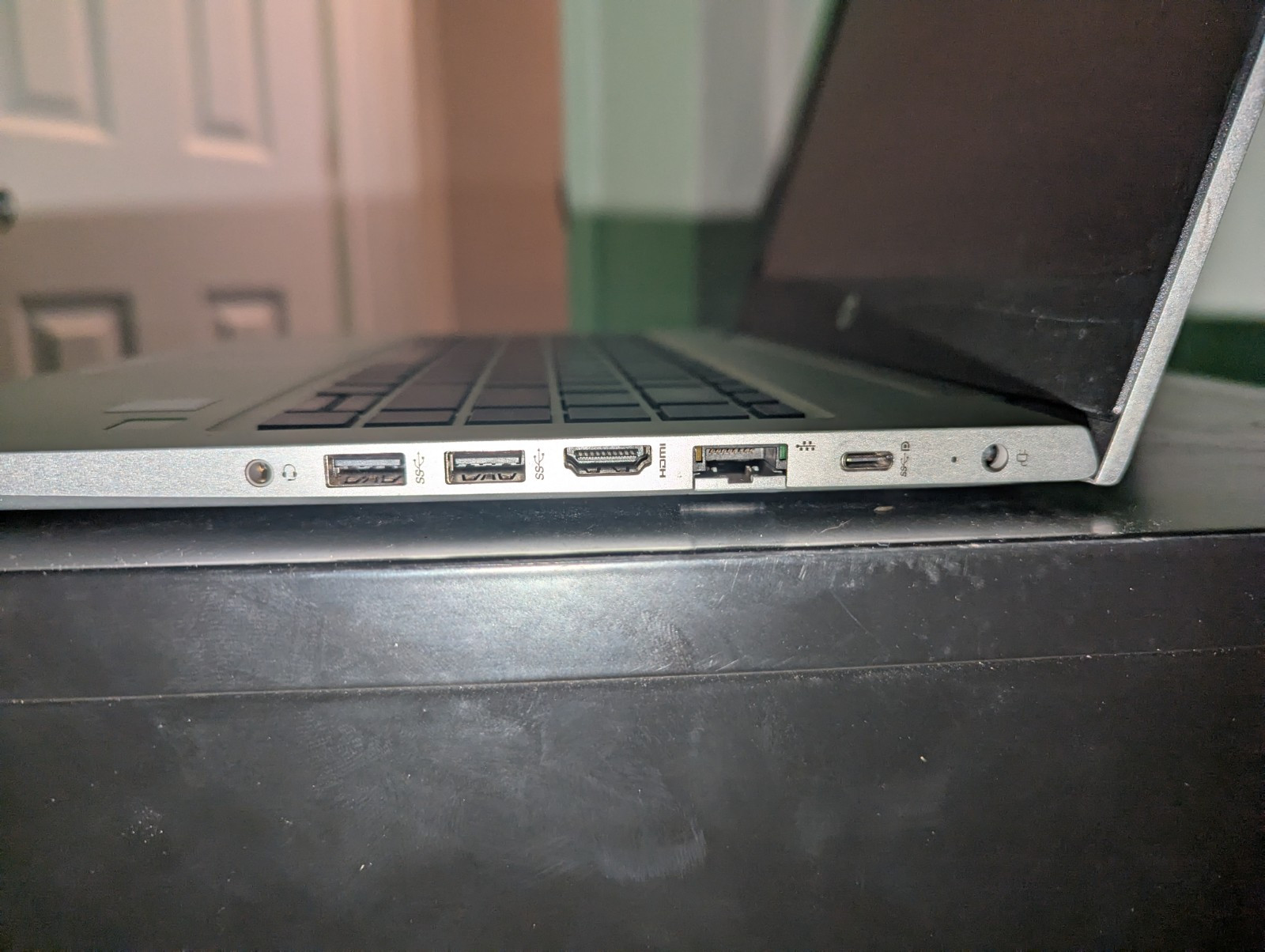HP ProBook 440 G6 intel core i5-8256U, 8GB, 256GB SSD, Win 11 Pro