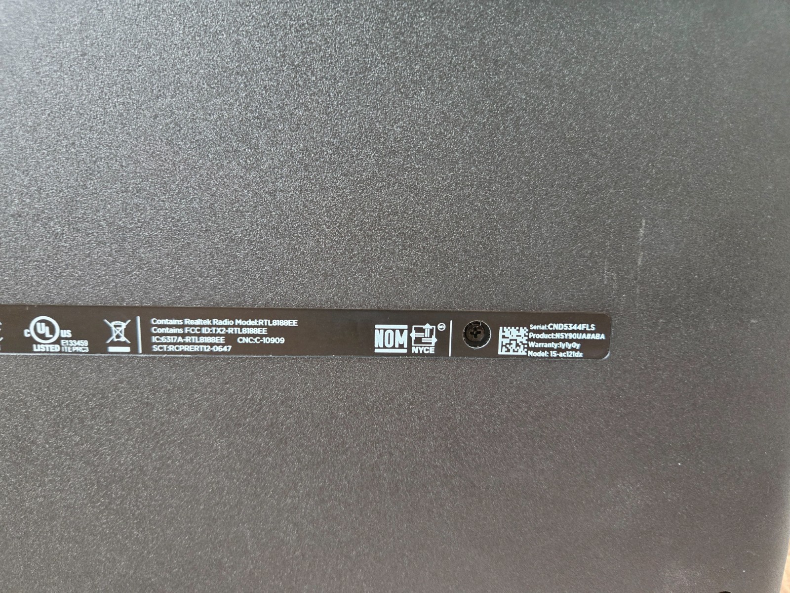HP Laptop 15-ac121dx 15.6″ Intel i3-5010U 2.10GHz 6GB RAM 1TB HDD WIN 10 HOME