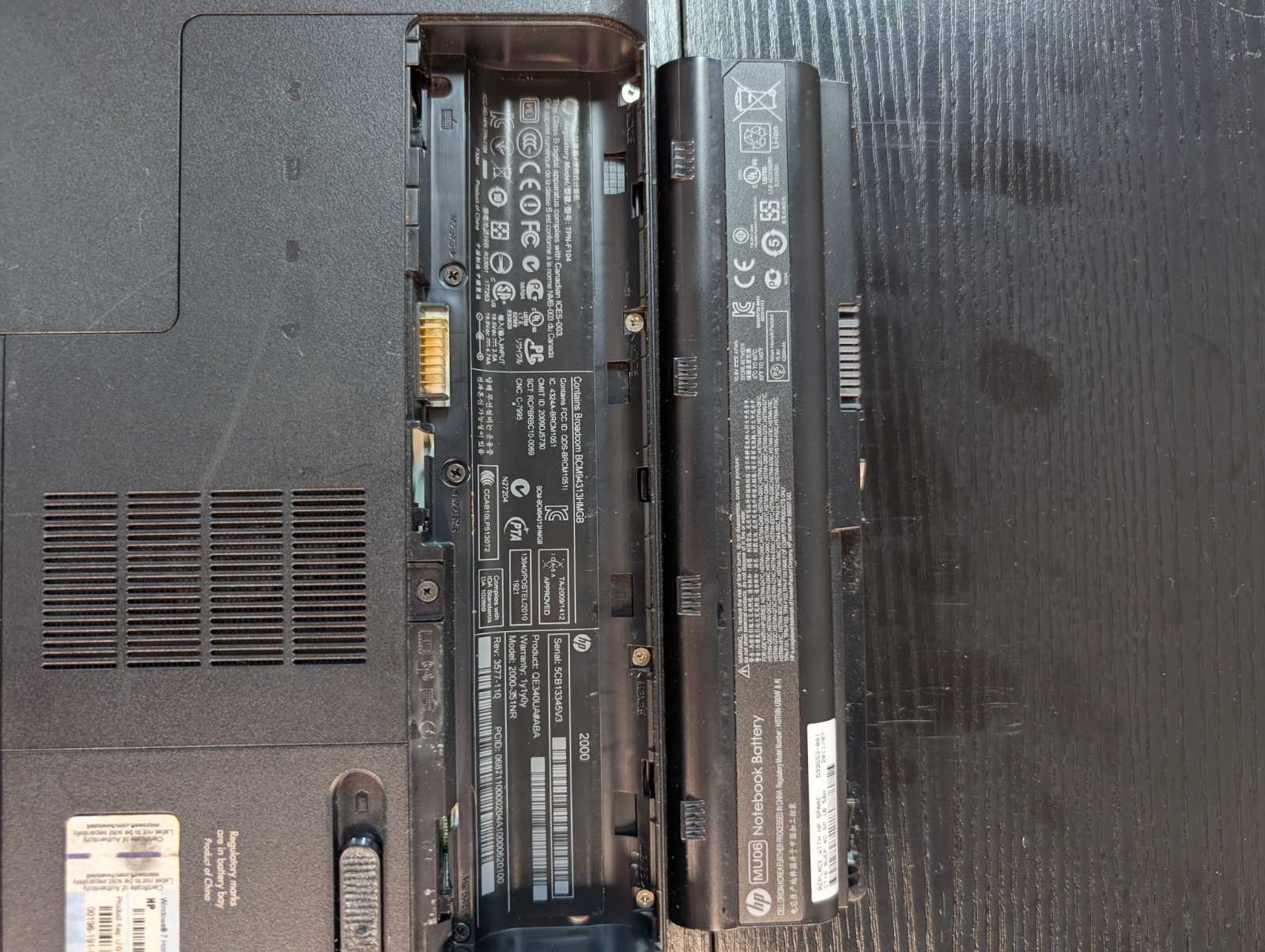 HP 2000 Laptop Windows 7 Vision AMD Dual Core And AMD Radeon Graphics For Parts