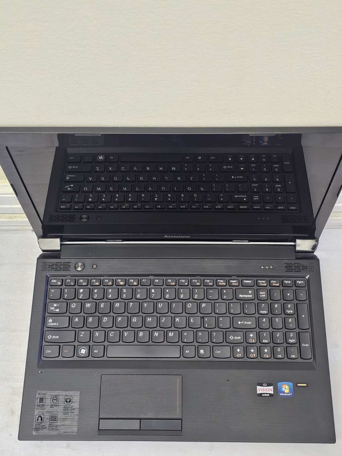 Lenovo B575 Laptop – AMD E2-350 – 8GB RAM – 250GB HDD – Windows 10