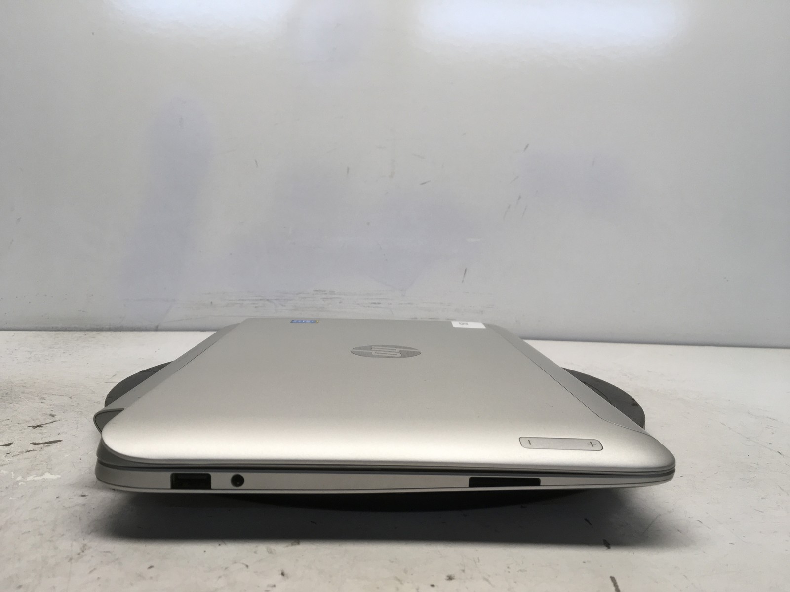 HP Split 13 X2 Intel i5-4202Y 1.6GHz 4 GB NO HDD No Batt