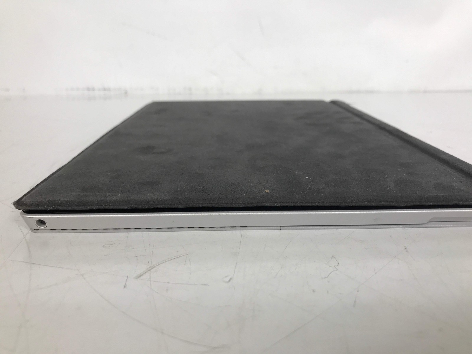 Microsoft Surface Pro 4 i7 6th Gen Windows 11 Pro *Touchscreen Issues*