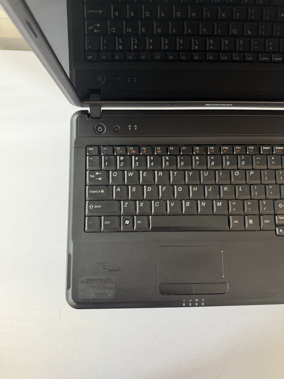 Lenovo G550-2958 Laptop – Good Screen – Intel Pentium T4500 – RAM 4 GB- Read Des