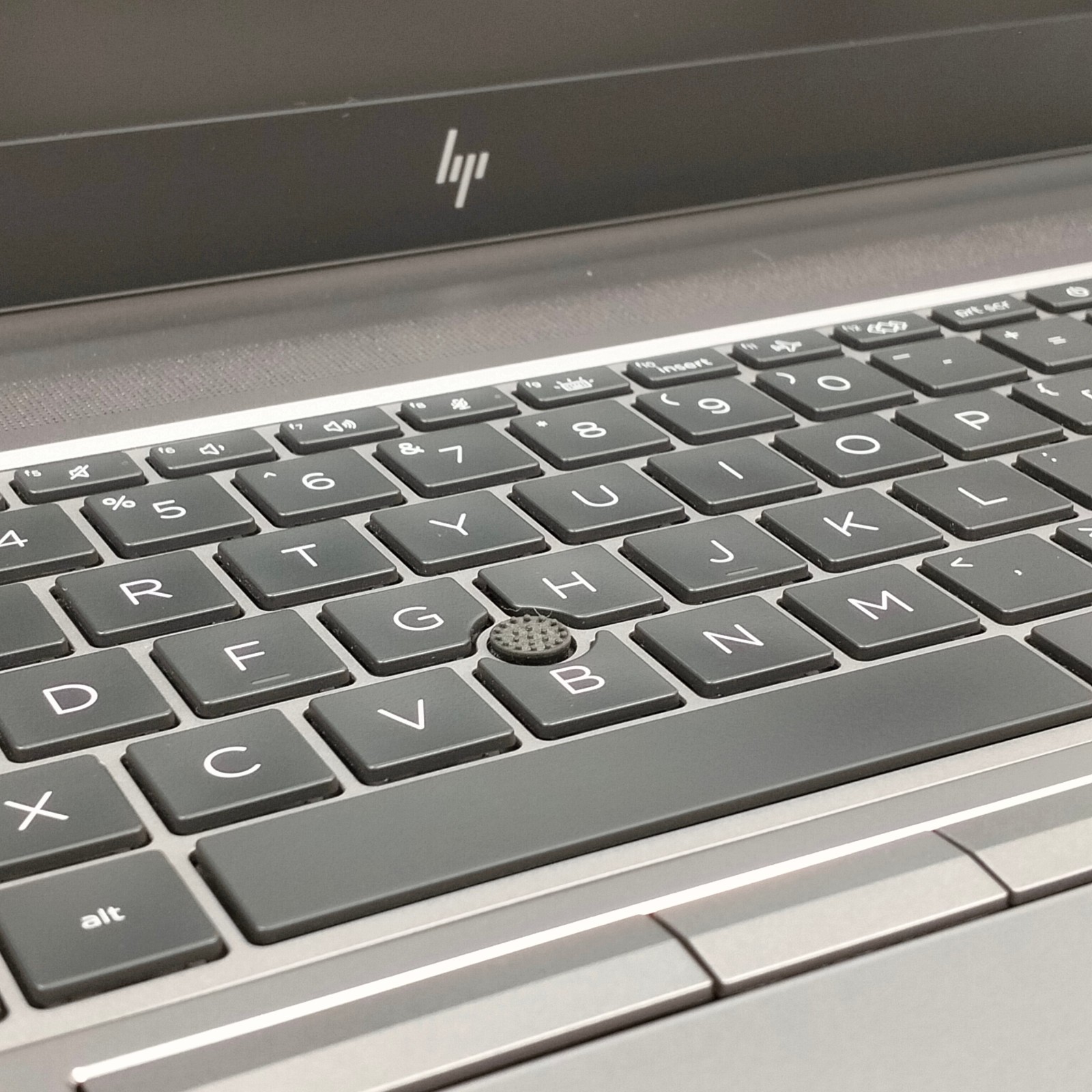 HP ZBook Fury 15 G7 FHD Workstation i7-10850H 32GB RAM T2000 4GB GPU 512GB SSD