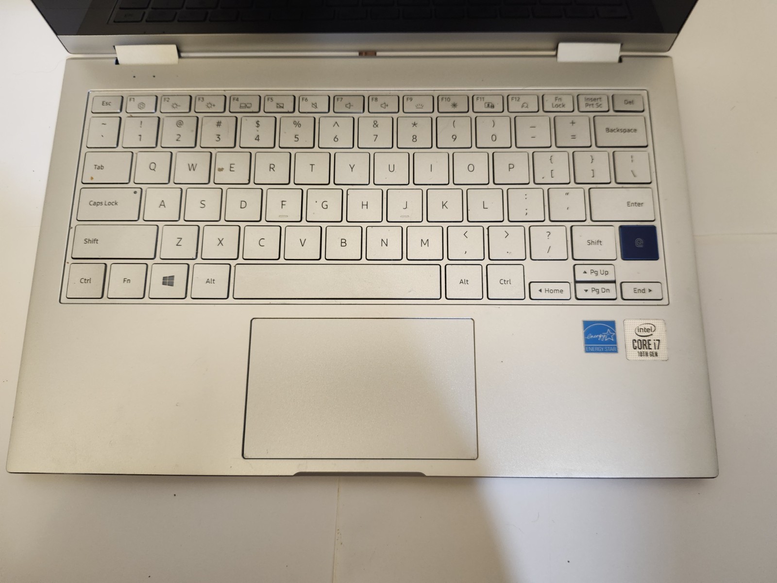 Samsung Galaxy Book Flex Alpha NP730QCJ 13″ i7-10510U 12GB RAM 512GB SSD Laptop