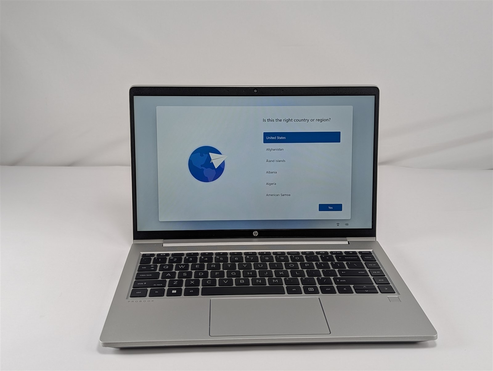 HP ProBook 445 G9 Laptop 14″ Ryzen 5 5625U 16GB RAM 512GB SSD FHD Silver Win11