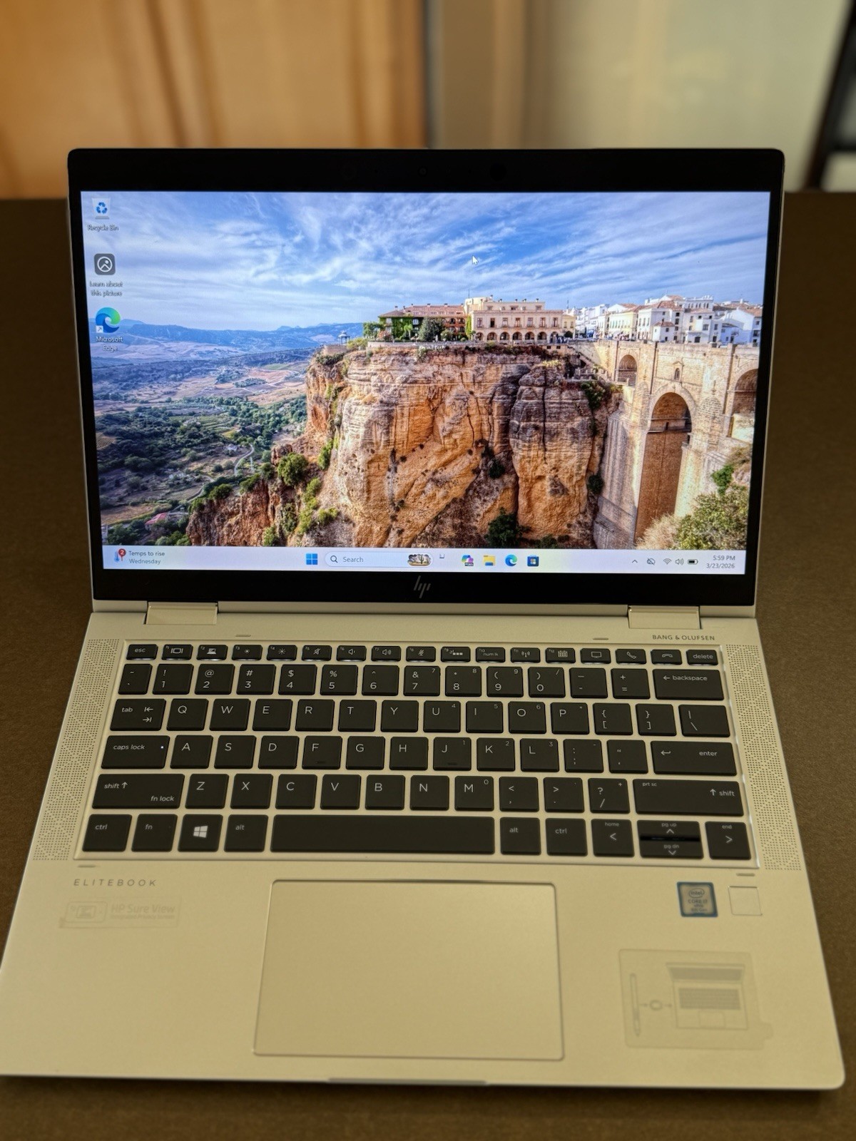 HP EliteBook x360 1030 G4 – i7 | 16GB RAM | 256GB SSD | Touch | 2-in-1 | Grade A