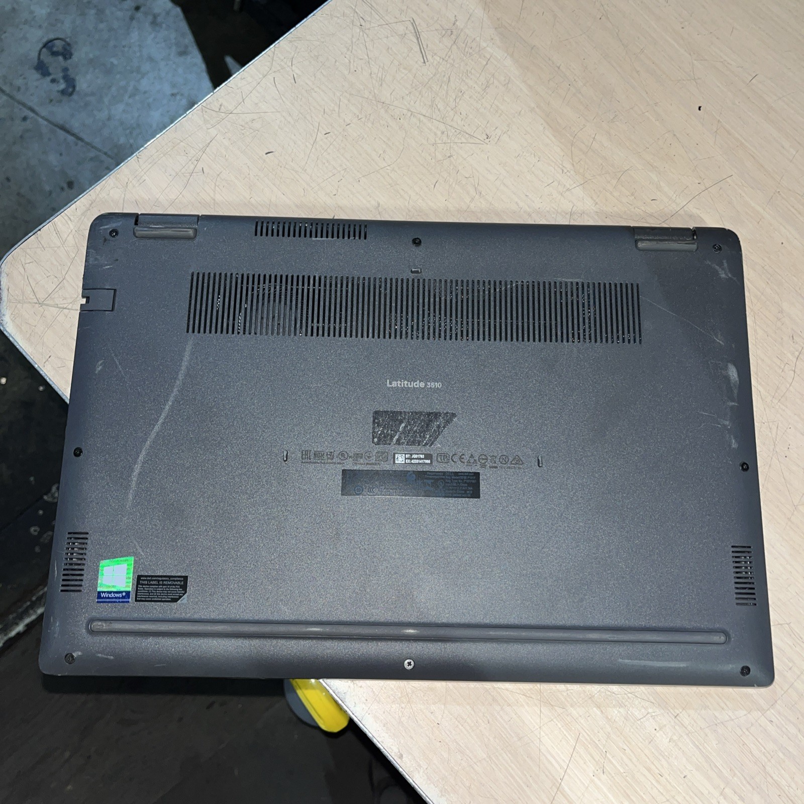 DELL LATITUDE 3510 INTEL CORE I3-10110U 8GB RAM NO HD