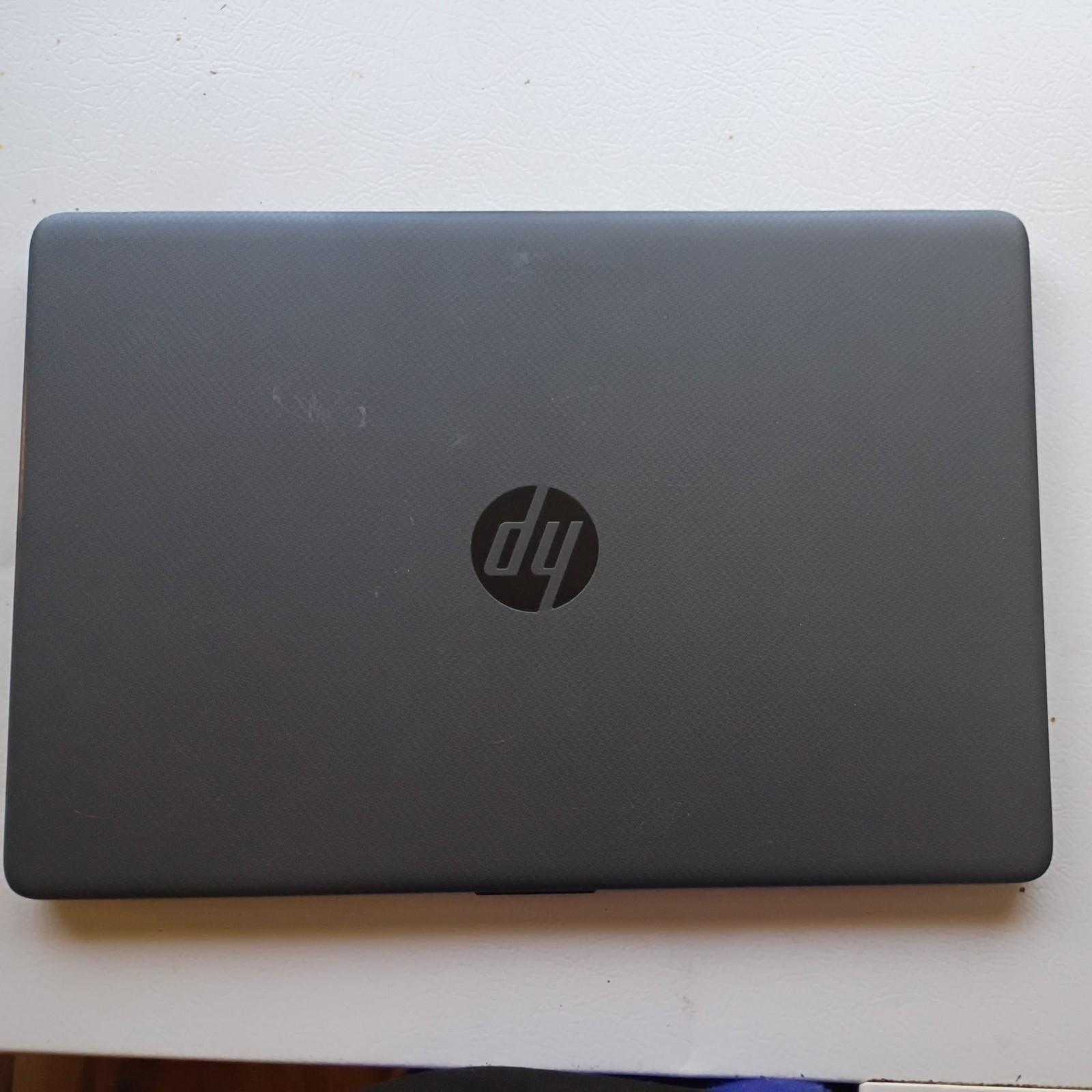 HP 15.6″ EliteBook 8570W (750GB HDD, i7-3720QM 2.9 GHz, 8GB,) Laptop – Gray