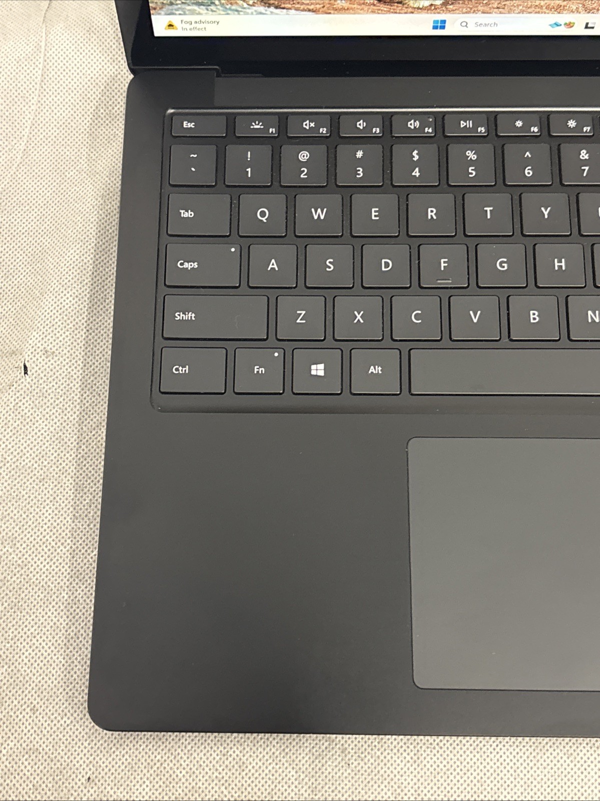 Microsoft Surface Laptop 3 (1868) 256GB, Intel i5 10th, 16GB – Matte Black