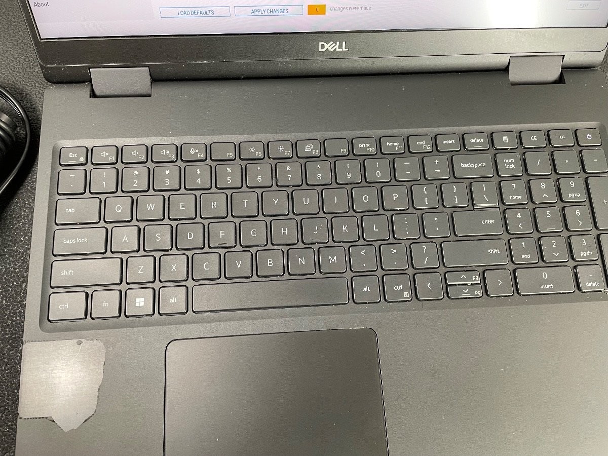 Dell Precision 7670 16″ i9-12950HX 32GB 1TB NVMe SSD Intel UHD Graphics – READ
