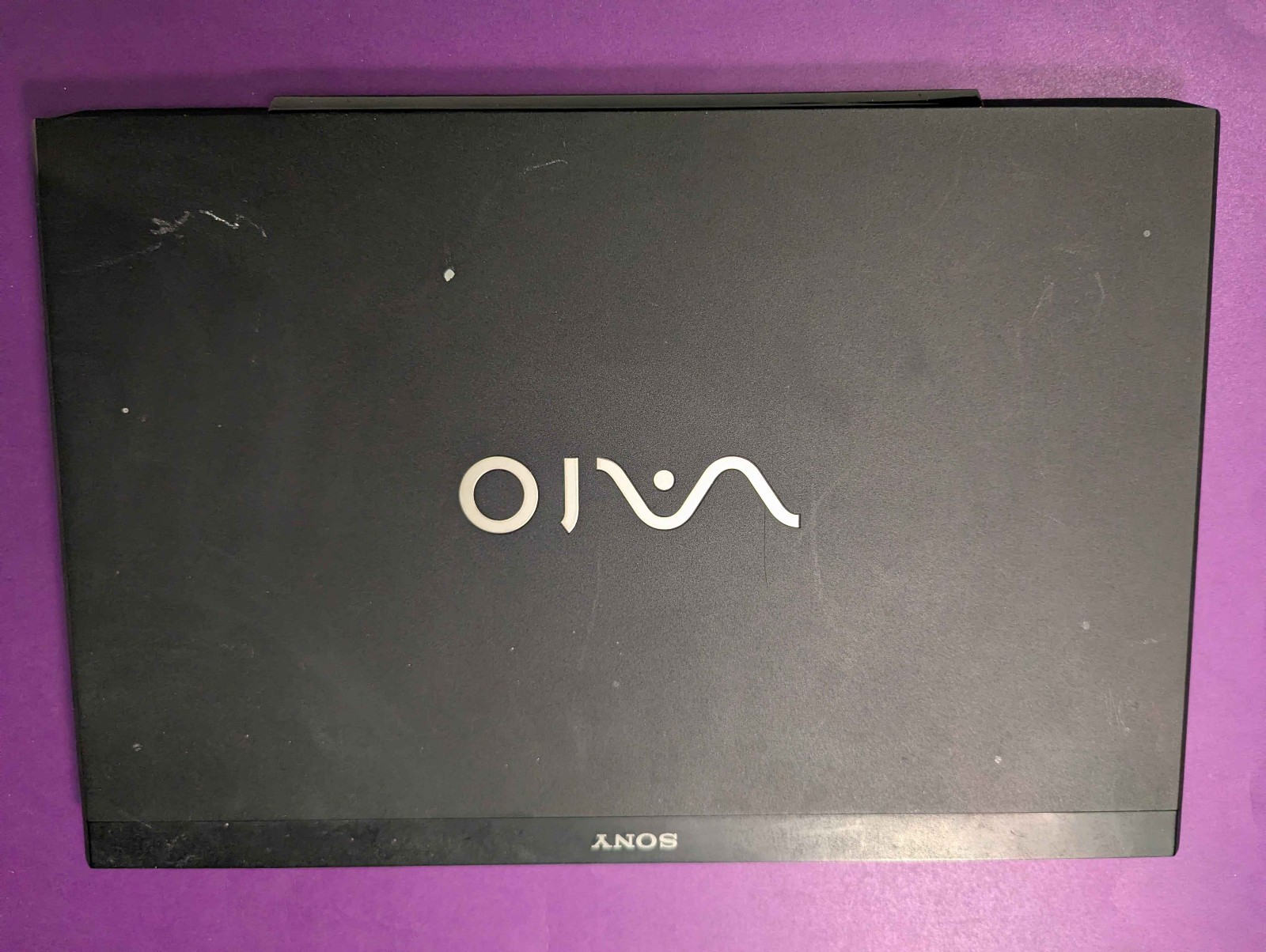 Sony Vaio SVS13A25PXB 13″ S Series Rare (2012) Carbon Fiber [USED/NOT WORKING]