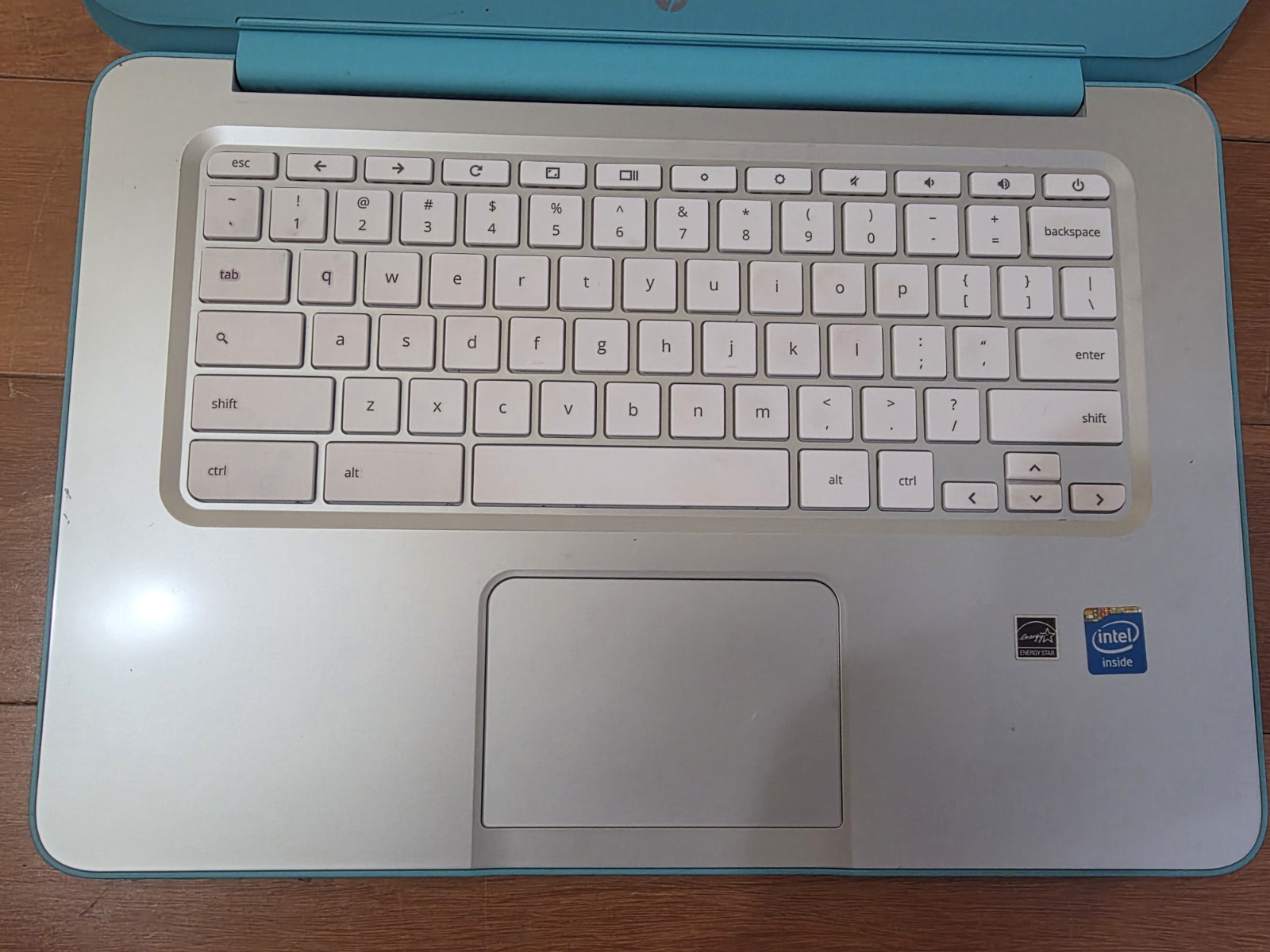 HP Chromebook 14-q039wm Intel Celeron 2955u 1.4 GHz NO AC ADAPTER