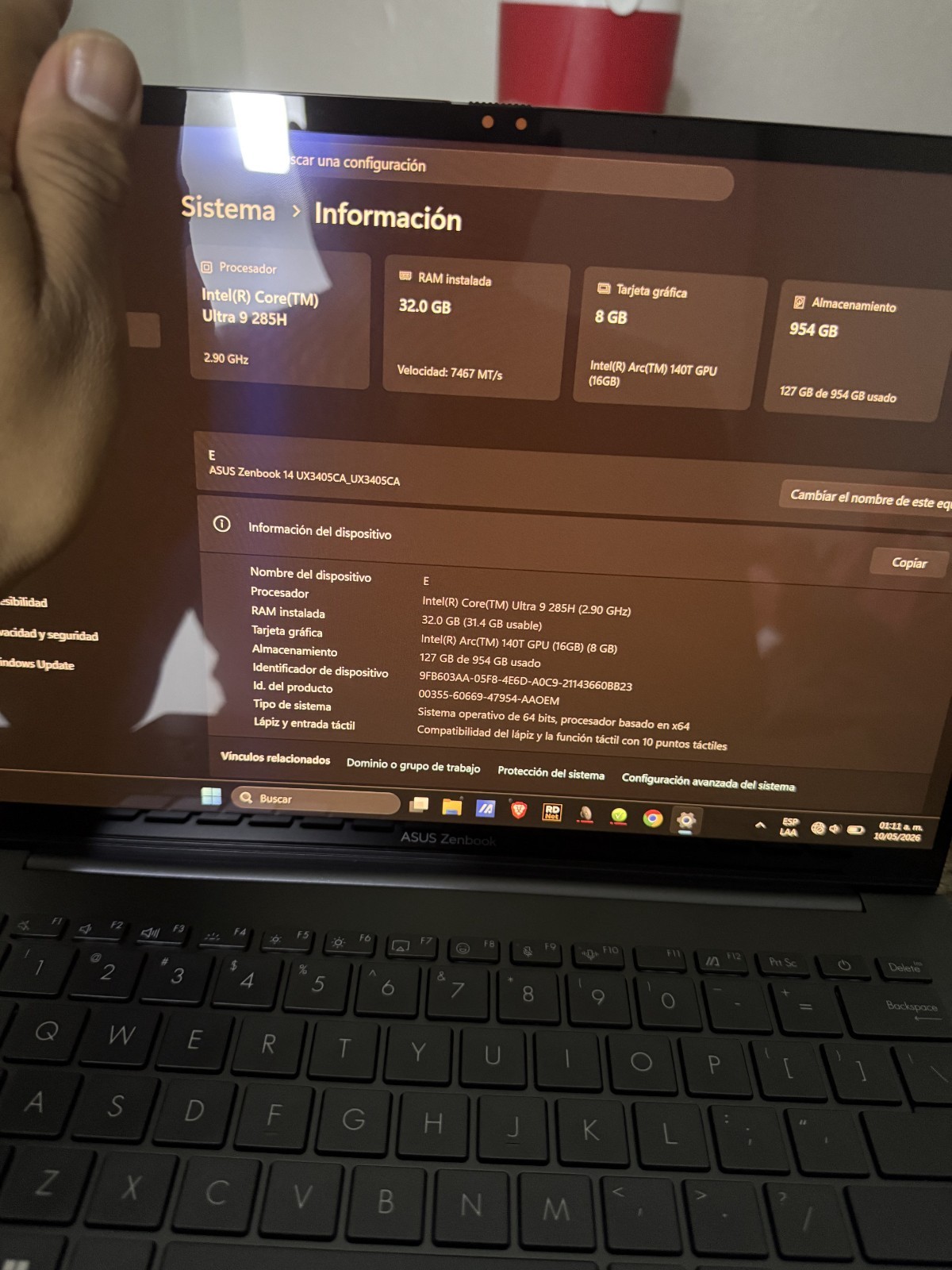 ASUS Zenbook 14 OLED 2025 portátil, pantalla táctil WUXGA de 14 pulgadas, Ultra